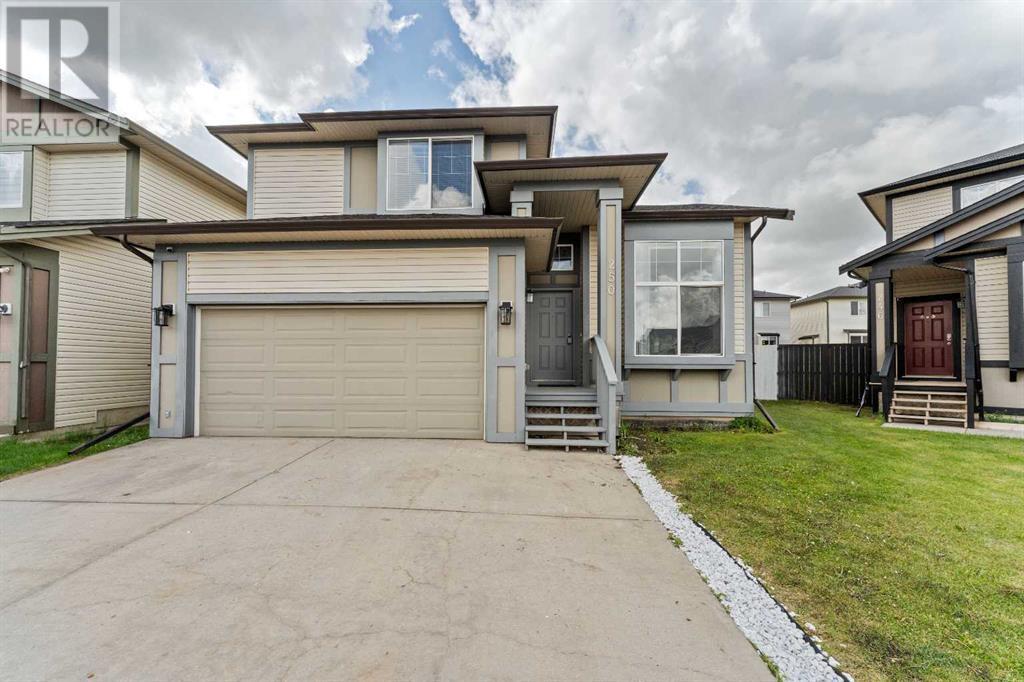 250 Luxstone Road Sw, Airdrie, Alberta  T4B 0K5 - Photo 2 - A2177066