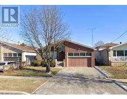 N4 - 93 PECKHAM AVENUE, Toronto, Ontario