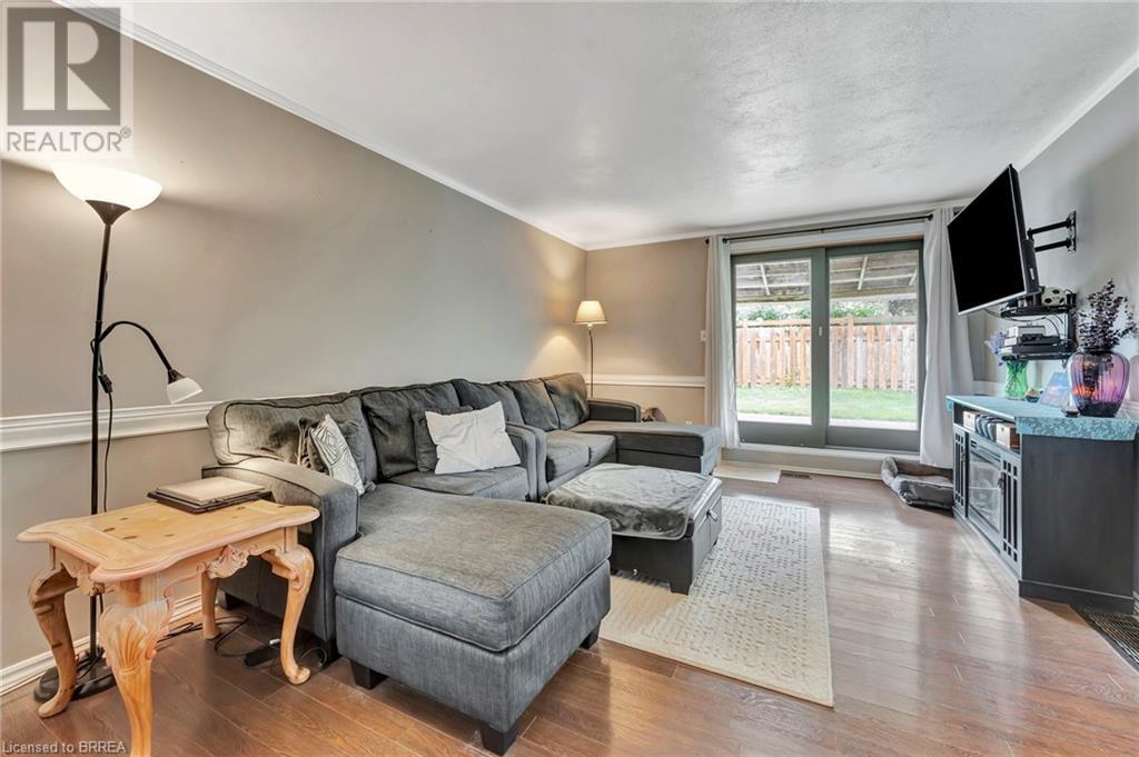 19 Frontenac Avenue, Brantford, Ontario  N3R 3B7 - Photo 16 - 40676773