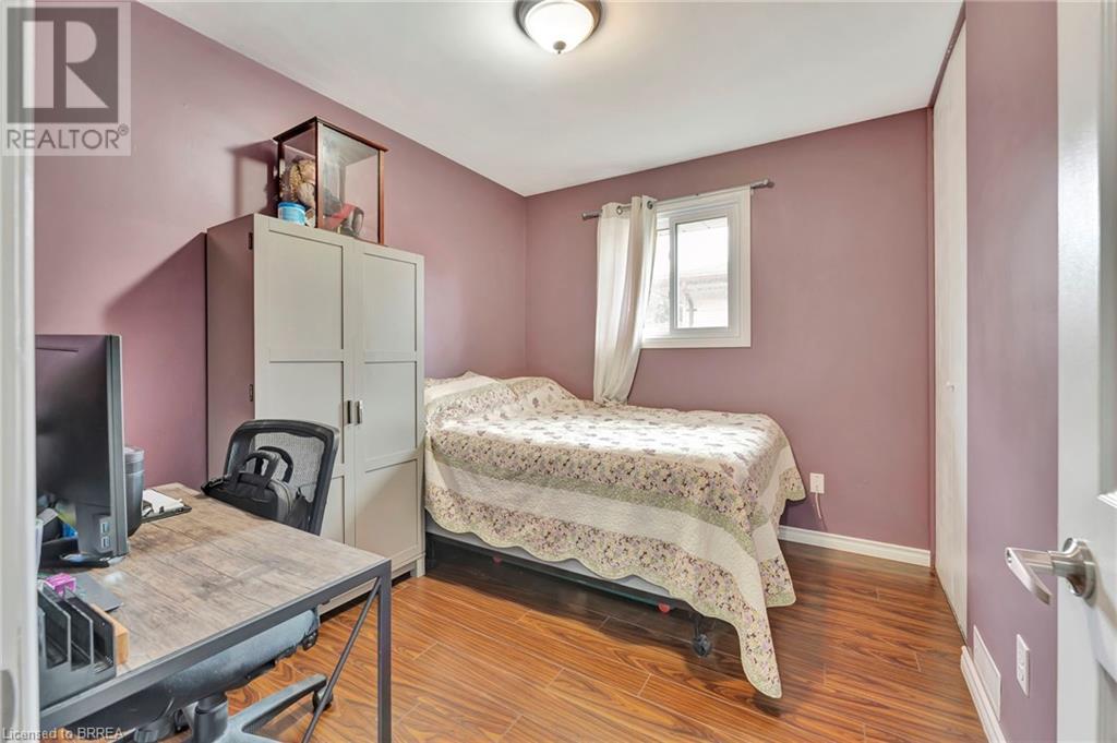 19 Frontenac Avenue, Brantford, Ontario  N3R 3B7 - Photo 21 - 40676773