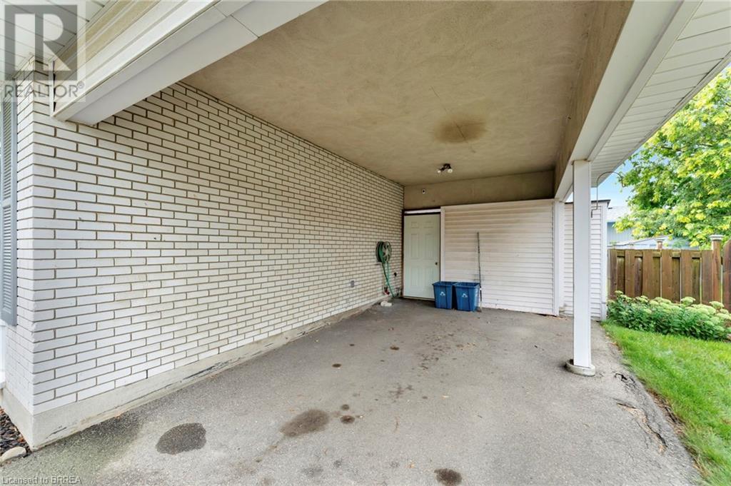 19 Frontenac Avenue, Brantford, Ontario  N3R 3B7 - Photo 32 - 40676773