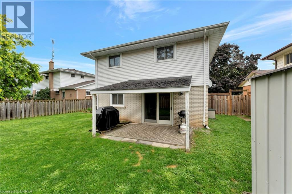 19 Frontenac Avenue, Brantford, Ontario  N3R 3B7 - Photo 35 - 40676773