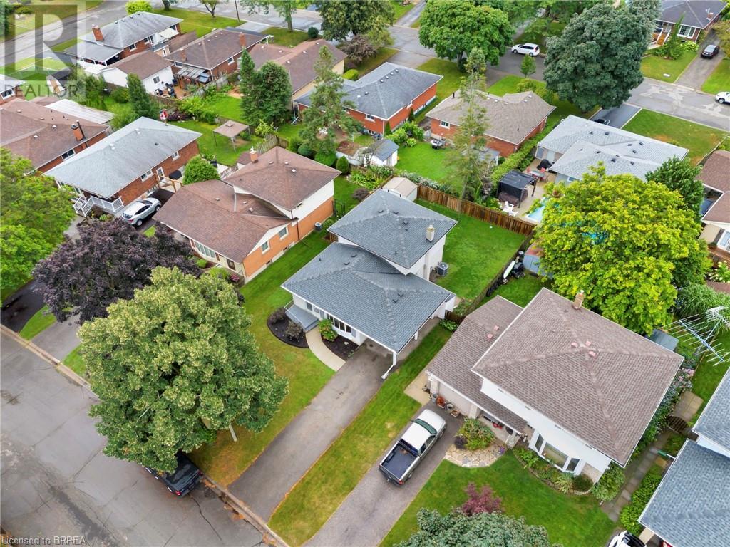 19 Frontenac Avenue, Brantford, Ontario  N3R 3B7 - Photo 43 - 40676773