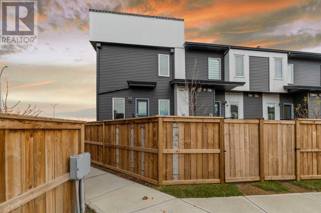 460 Seton Circle Se, Calgary, Alberta  T3M 3H1 - Photo 4 - A2178362