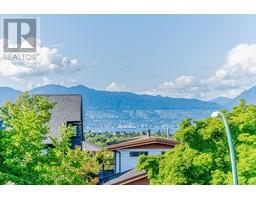 3276 W 21ST AVENUE, vancouver, British Columbia