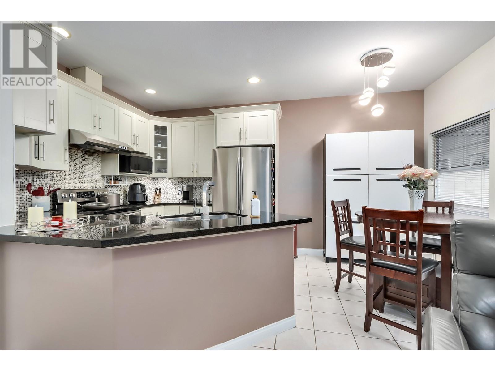 149 2979 Panorama Drive, Coquitlam, British Columbia  V3E 2W8 - Photo 11 - R2943398