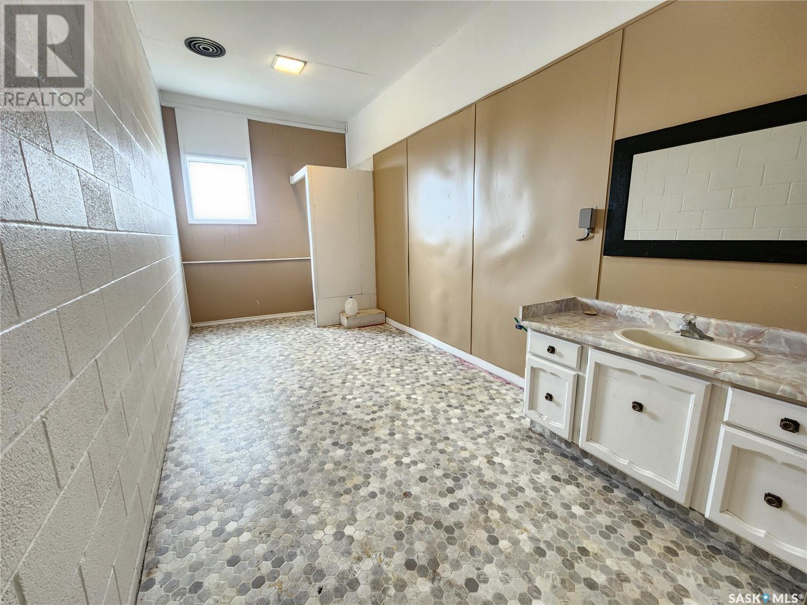1 3rd Avenue, Kayville, Saskatchewan  S0H 2C0 - Photo 29 - SK988074