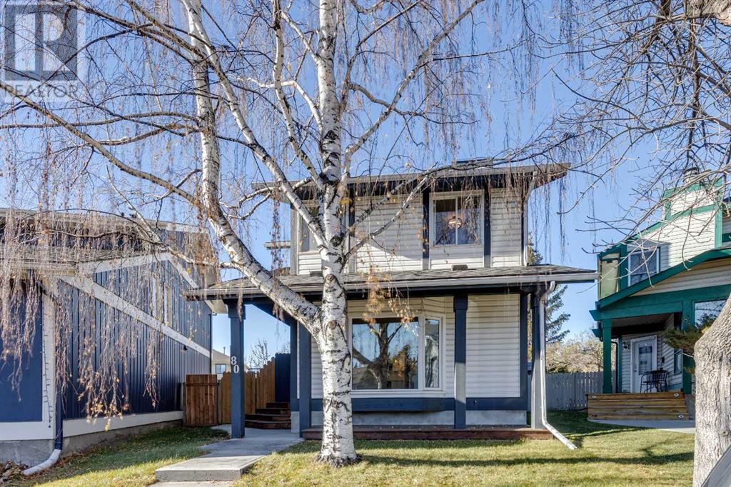 80 Woodglen Close Sw, Calgary, Alberta  T2W 4N1 - Photo 1 - A2177067