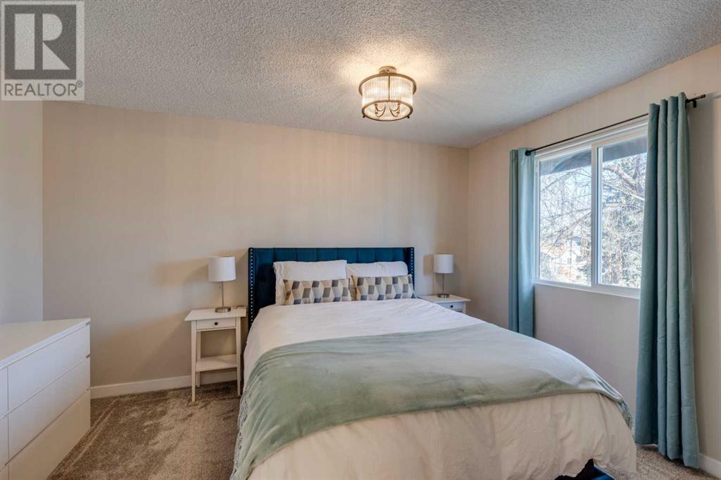 80 Woodglen Close Sw, Calgary, Alberta  T2W 4N1 - Photo 26 - A2177067