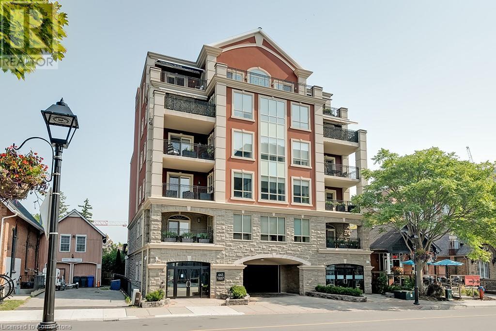 445 ELIZABETH Street Unit# PH1, Burlington, Ontario