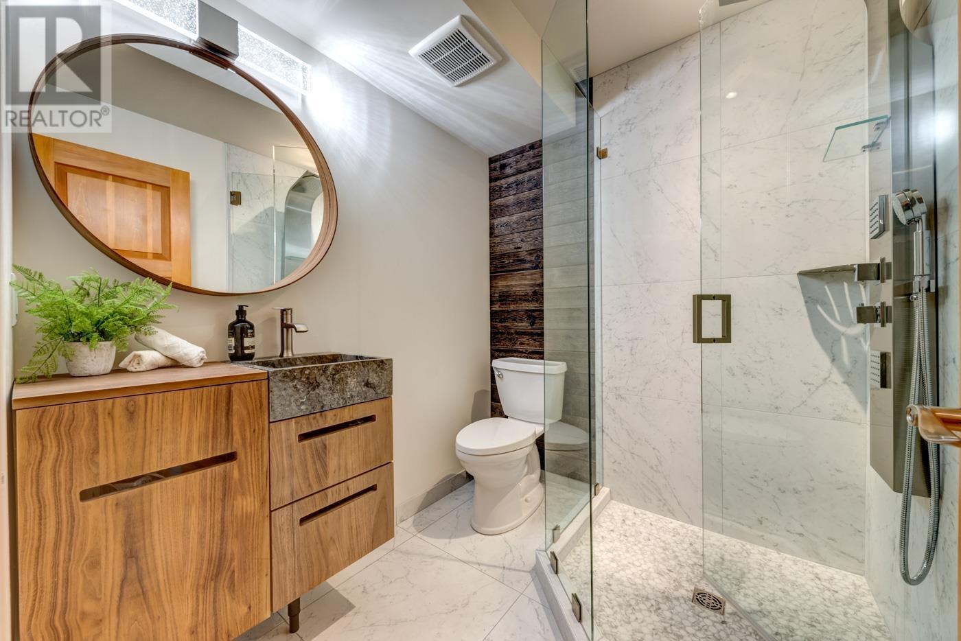 8348 Mountain View Drive, Whistler, British Columbia  V8E 0G3 - Photo 21 - R2943846