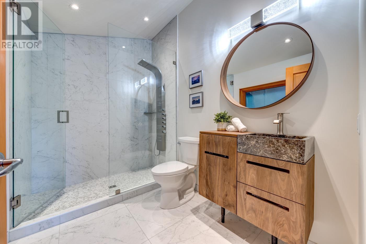 8348 Mountain View Drive, Whistler, British Columbia  V8E 0G3 - Photo 23 - R2943846
