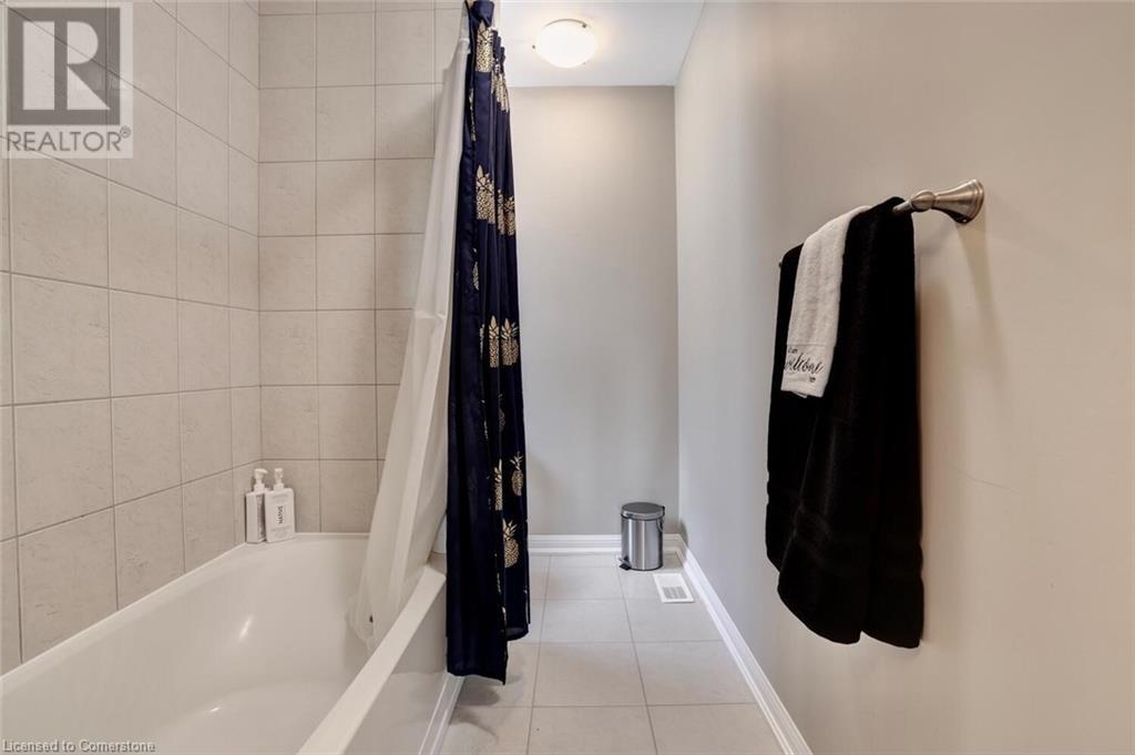 379 Erie Avenue, Brantford, Ontario  N3S 0E6 - Photo 23 - 40676933