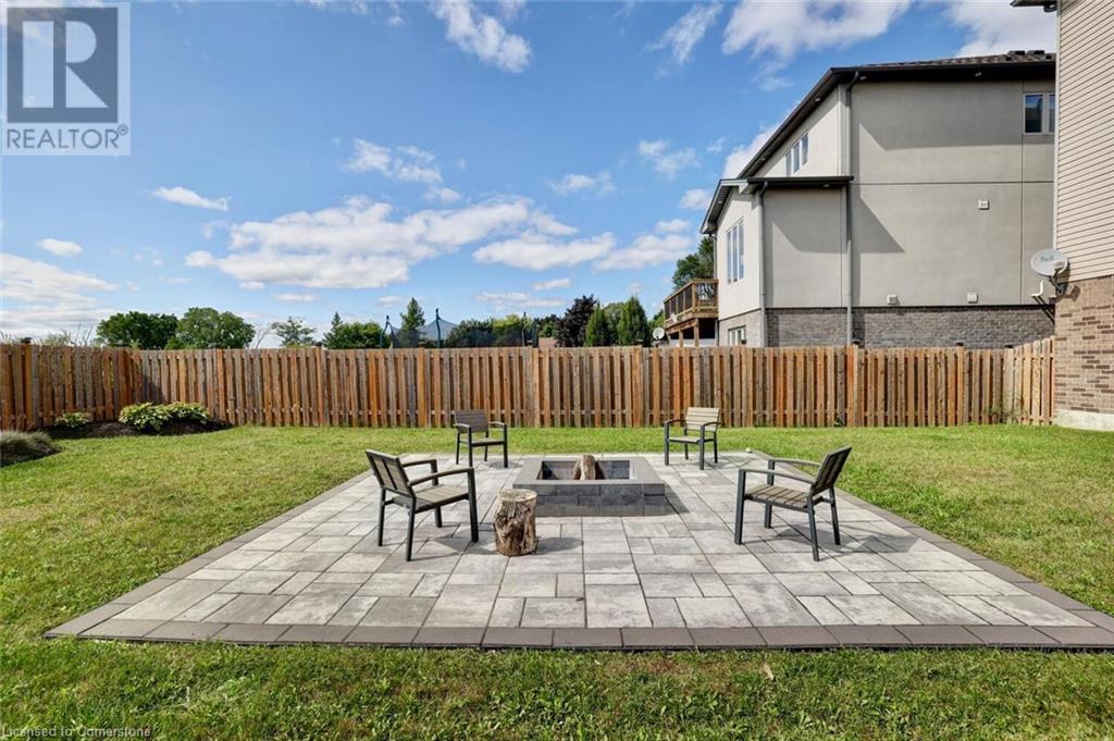 379 Erie Avenue, Brantford, Ontario  N3S 0E6 - Photo 37 - 40676933