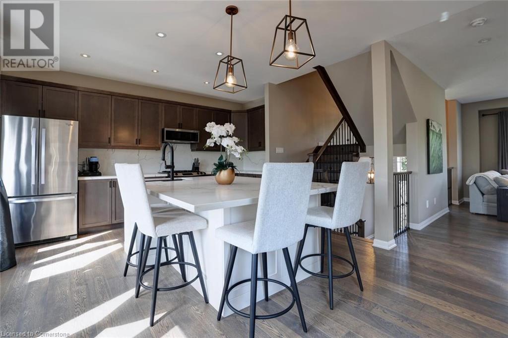 379 Erie Avenue, Brantford, Ontario  N3S 0E6 - Photo 4 - 40676933