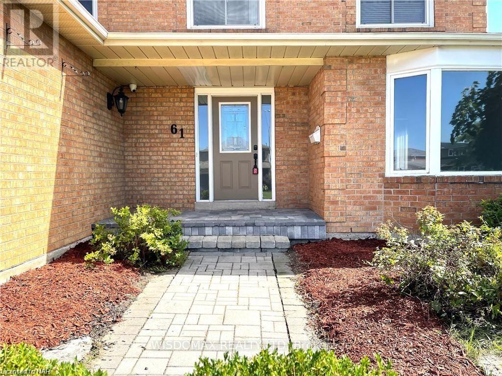 61 Barbican Trail, St. Catharines, Ontario  L2T 4A7 - Photo 3 - X10412819