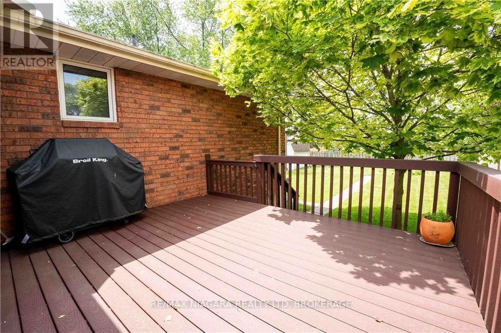 12 Fern Gate, Pelham, Ontario  L0S 1E4 - Photo 34 - X9015133