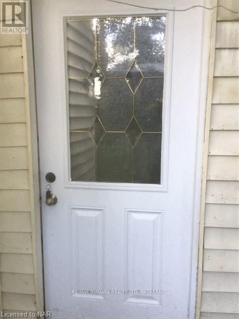 4541 Crysler Avenue, Niagara Falls, Ontario  L2E 3V5 - Photo 4 - X9411055