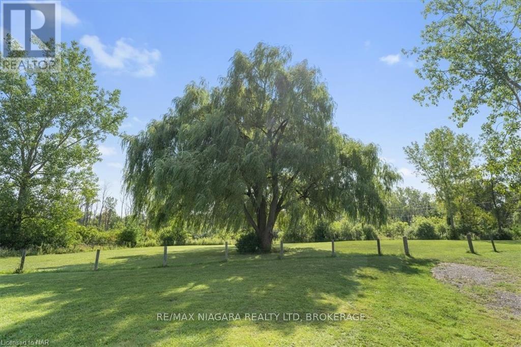 2850 Thunder Bay Road, Fort Erie, Ontario  L0S 1N0 - Photo 19 - X9412753