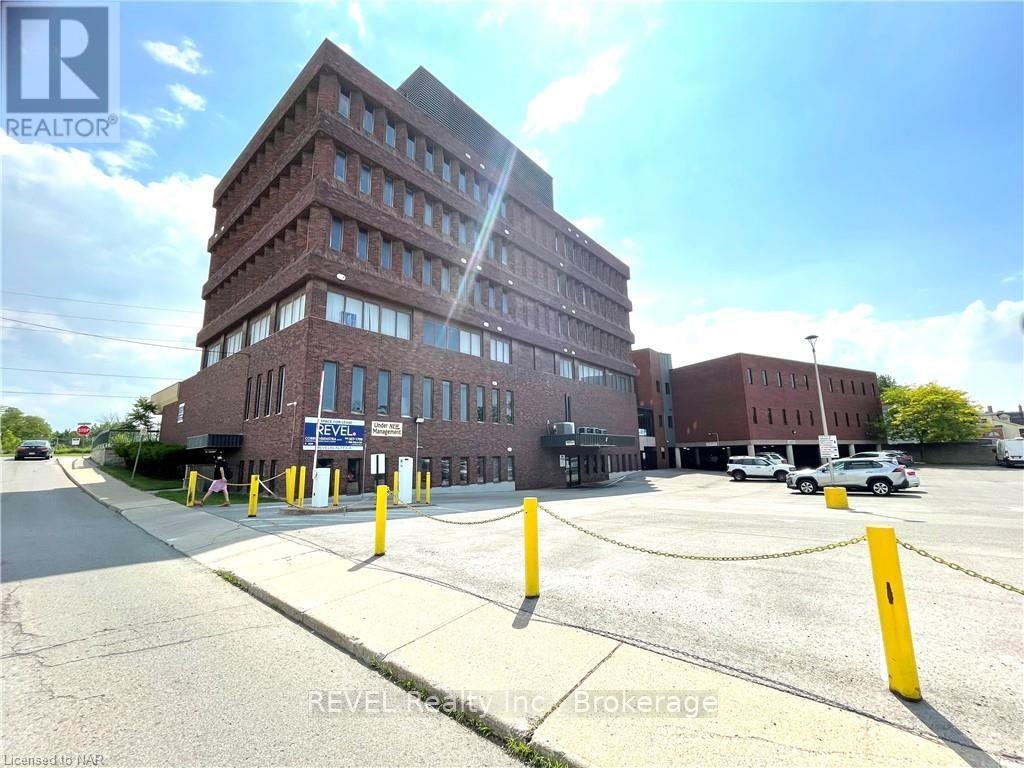 202 - 145 Queenston Street, St. Catharines, Ontario  L2R 3X9 - Photo 2 - X9413900