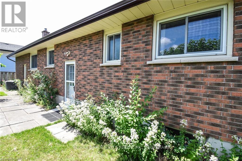 24 Shade Tree Crescent, St. Catharines, Ontario  L2M 7G5 - Photo 32 - X9414171