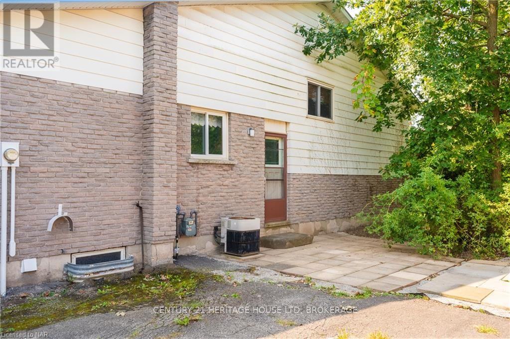 409 First Avenue, Welland, Ontario  L3C 5R3 - Photo 4 - X9414129