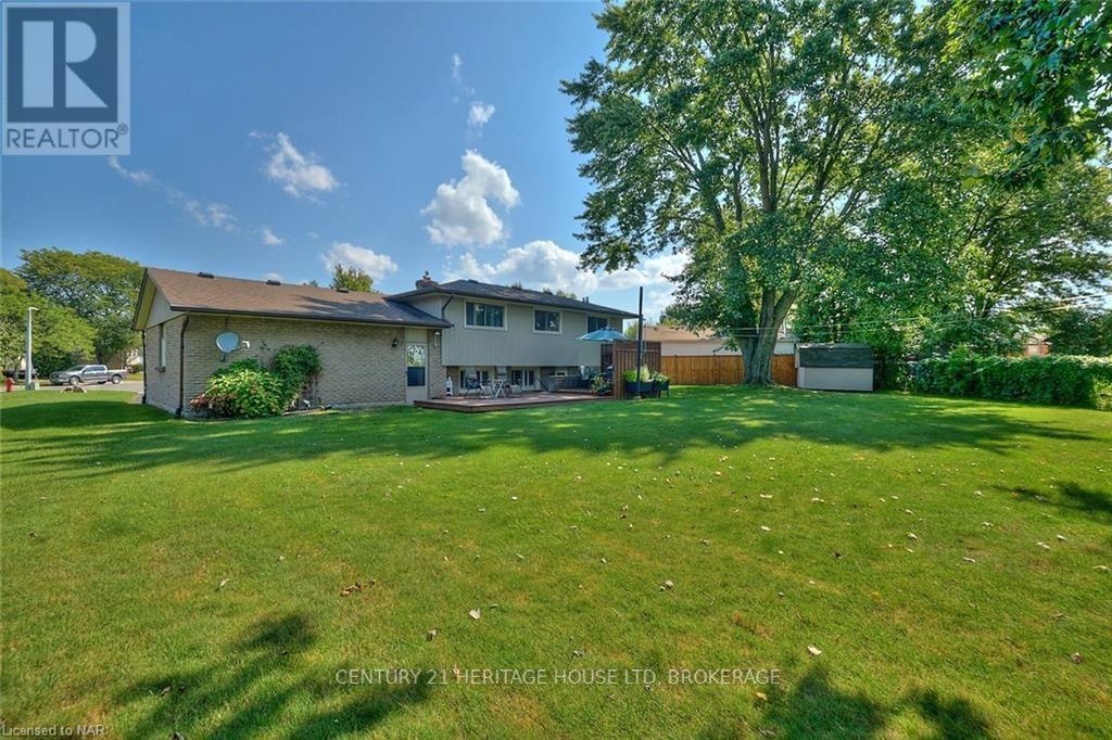 21 Windermere Court, Welland, Ontario  L3C 5V4 - Photo 4 - X9415228