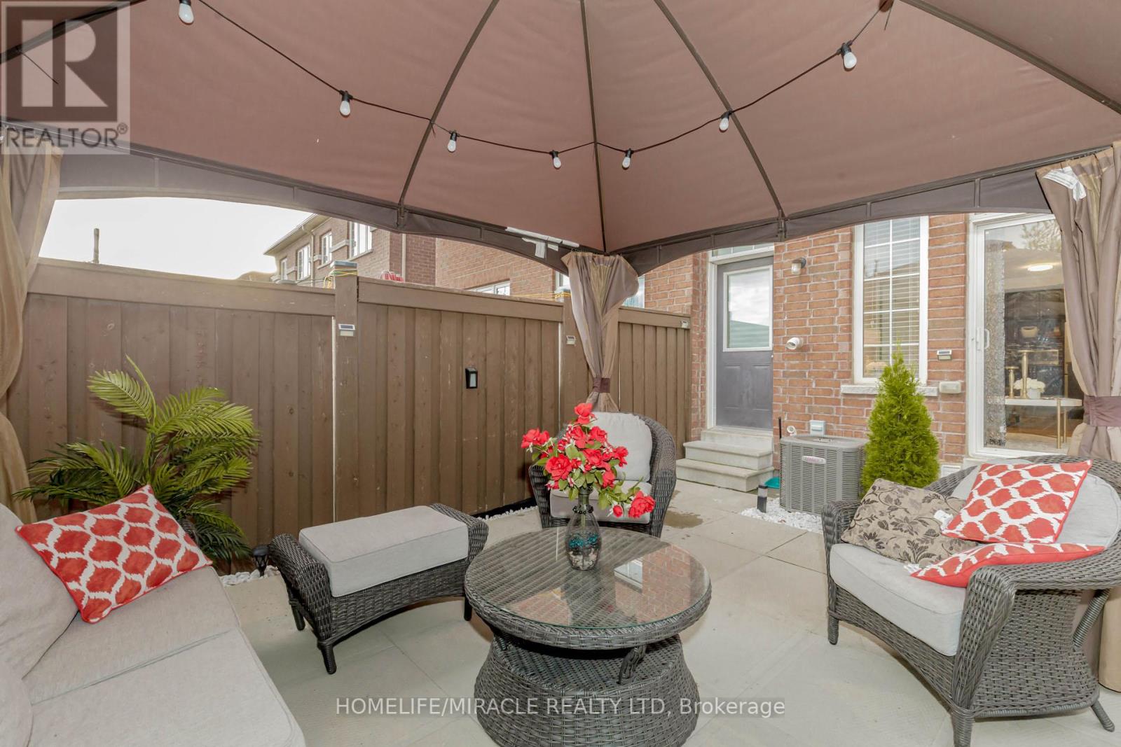 9 Dufay Road, Brampton, Ontario  L7A 4A1 - Photo 28 - W10421452