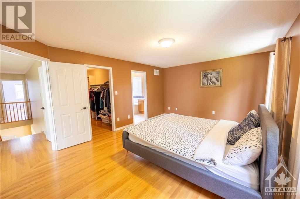 9 Leatherwood CrescentOttawa, Ontario  K2J 4X8 - Photo 13 - X10423122