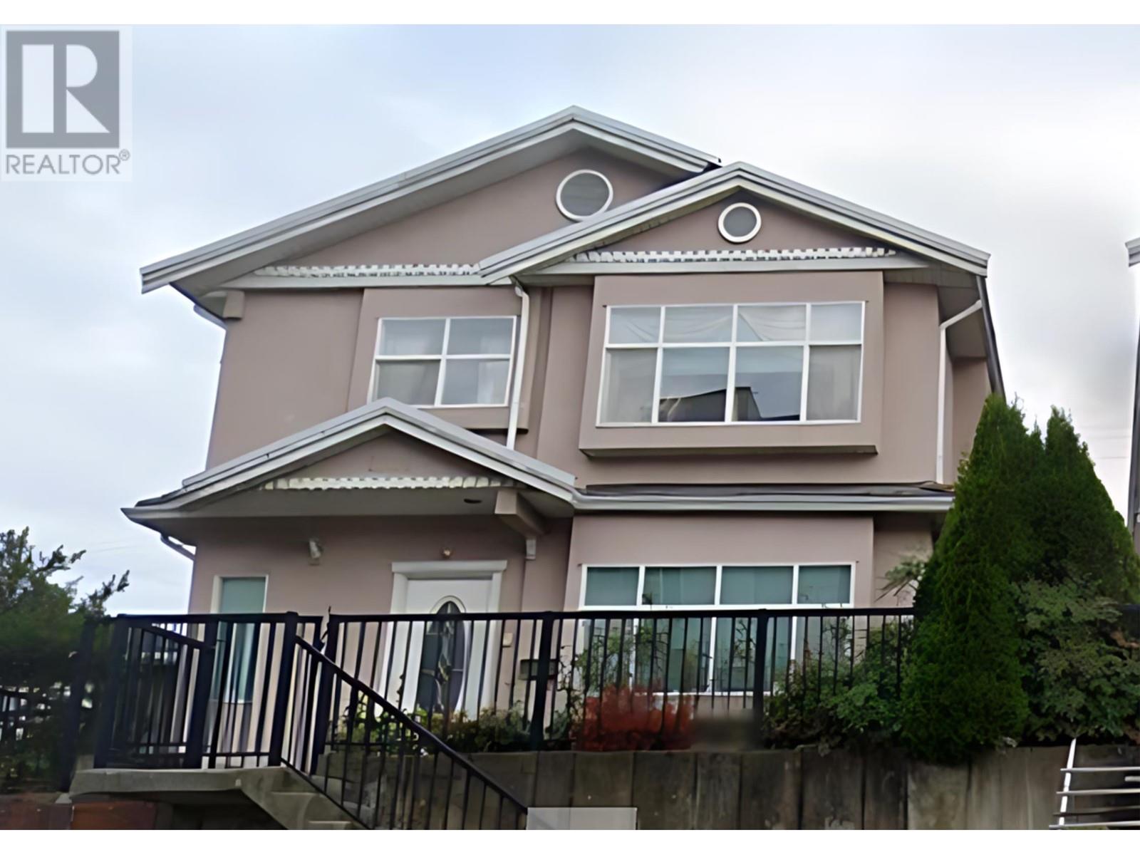 Property at 2361 KINGSWAY image