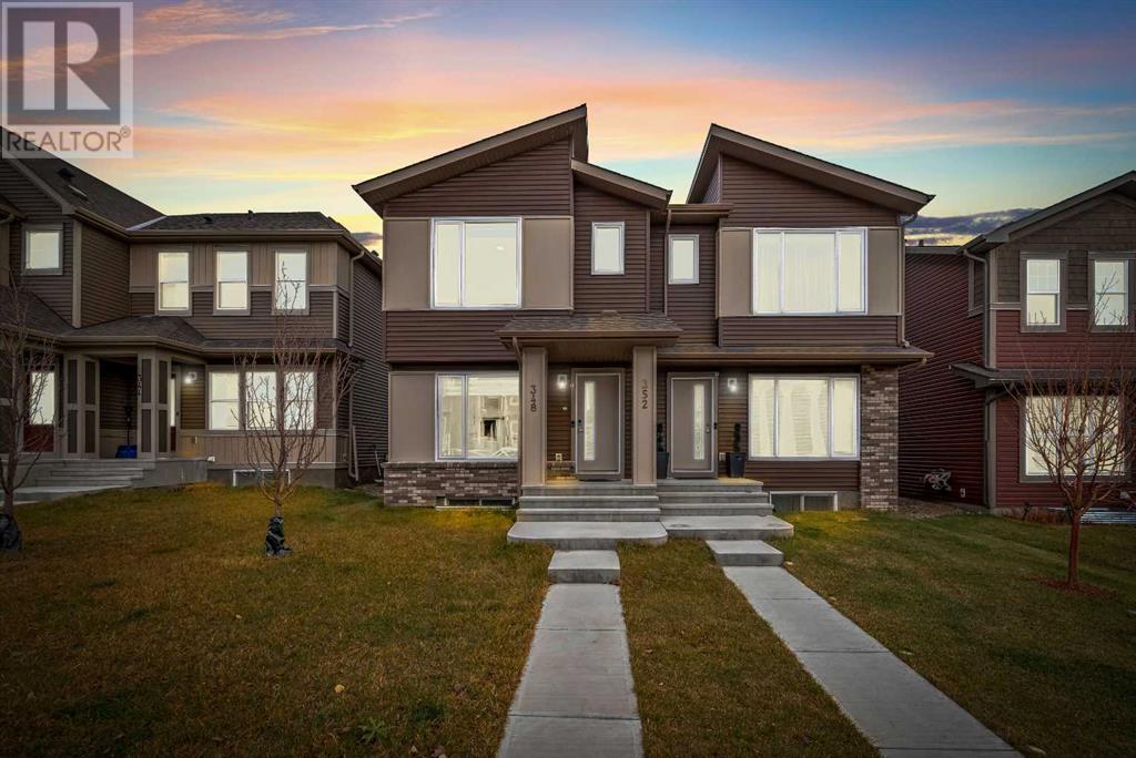 348 Chinook Gate Close SW, Airdrie, Alberta