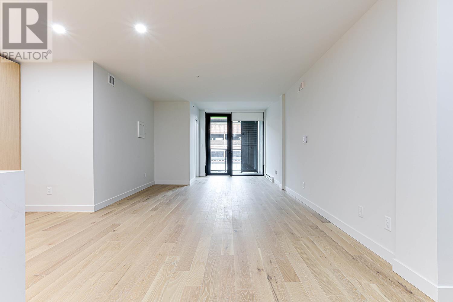 605 239 Keefer Street, Vancouver, British Columbia  V6A 1X6 - Photo 8 - R2943826
