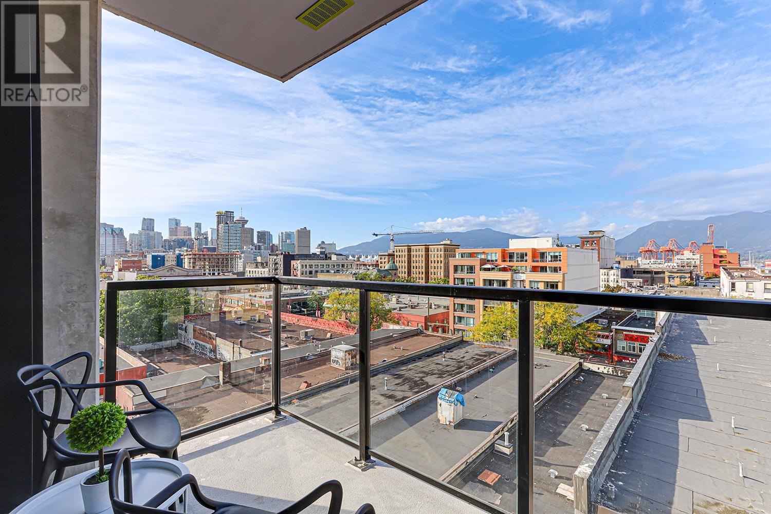 Listing Picture 8 of 17 : 707 239 KEEFER STREET, Vancouver / 溫哥華 - 魯藝地產 Yvonne Lu Group - MLS Medallion Club Member