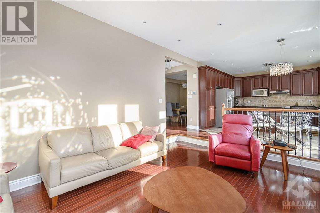 119 Whitestone Drive, Ottawa, Ontario  K2C 4C1 - Photo 10 - X10423151