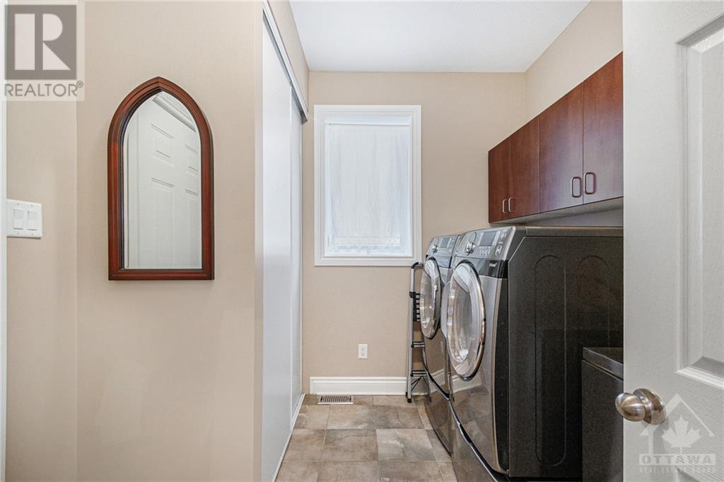 119 Whitestone Drive, Ottawa, Ontario  K2C 4C1 - Photo 7 - X10423151