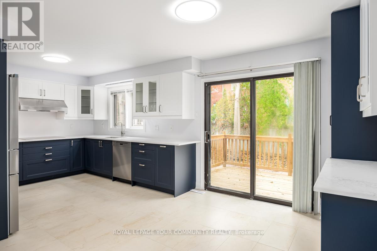 3 Creekview Avenue, Richmond Hill, Ontario  L4C 9X1 - Photo 11 - N10421029