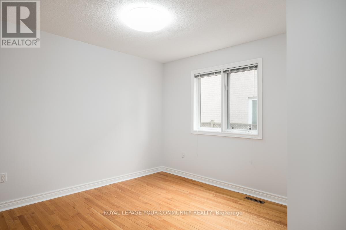 3 Creekview Avenue, Richmond Hill, Ontario  L4C 9X1 - Photo 15 - N10421029