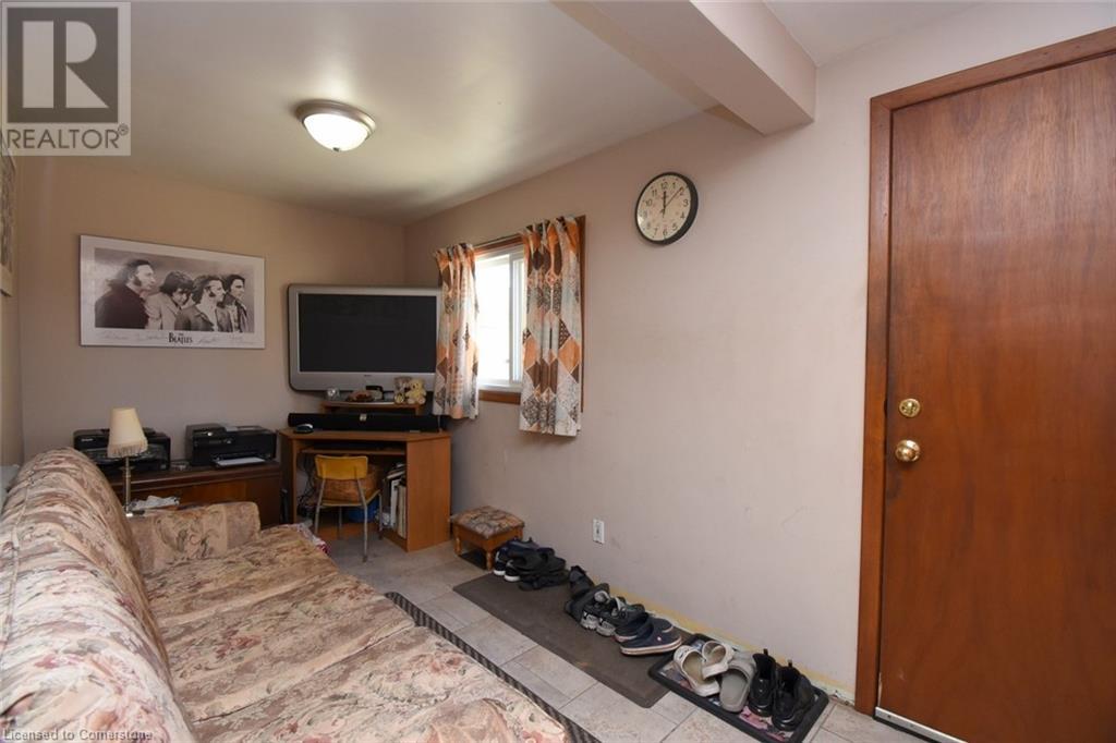 152 West 4th Street, Hamilton, Ontario  L9C 3N2 - Photo 18 - 40669896