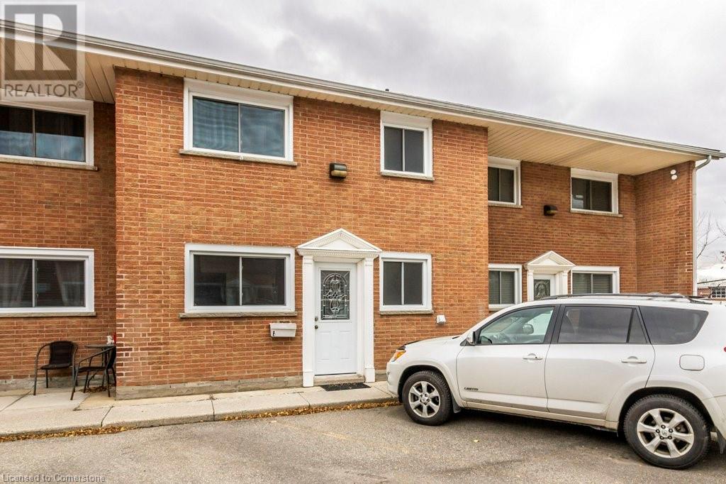 48 WINDOM Road Unit# E, Kitchener, Ontario