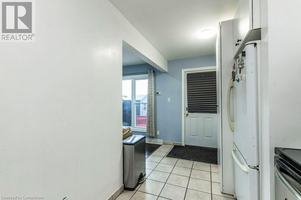 48 Windom Road Unit# E, Kitchener, Ontario  N2A 2P4 - Photo 16 - 40677004