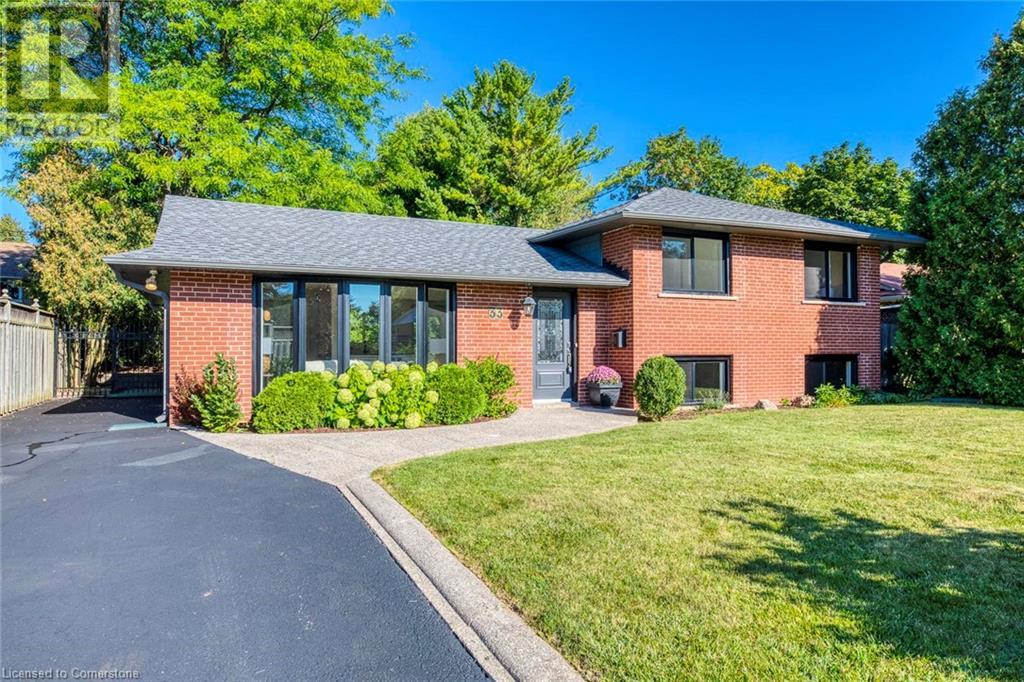 33 SEWELL Drive, Oakville, Ontario