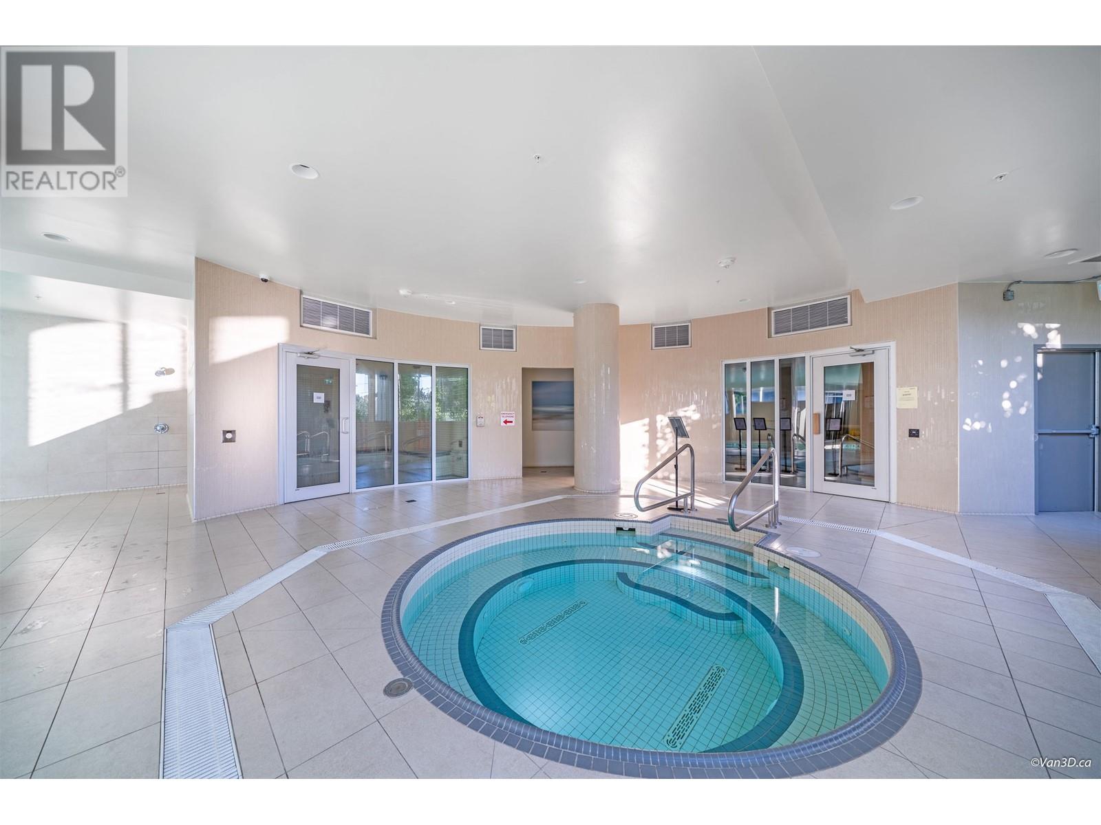 Listing Picture 26 of 29 : 2706 1788 GILMORE STREET, Burnaby / 本拿比 - 魯藝地產 Yvonne Lu Group - MLS Medallion Club Member