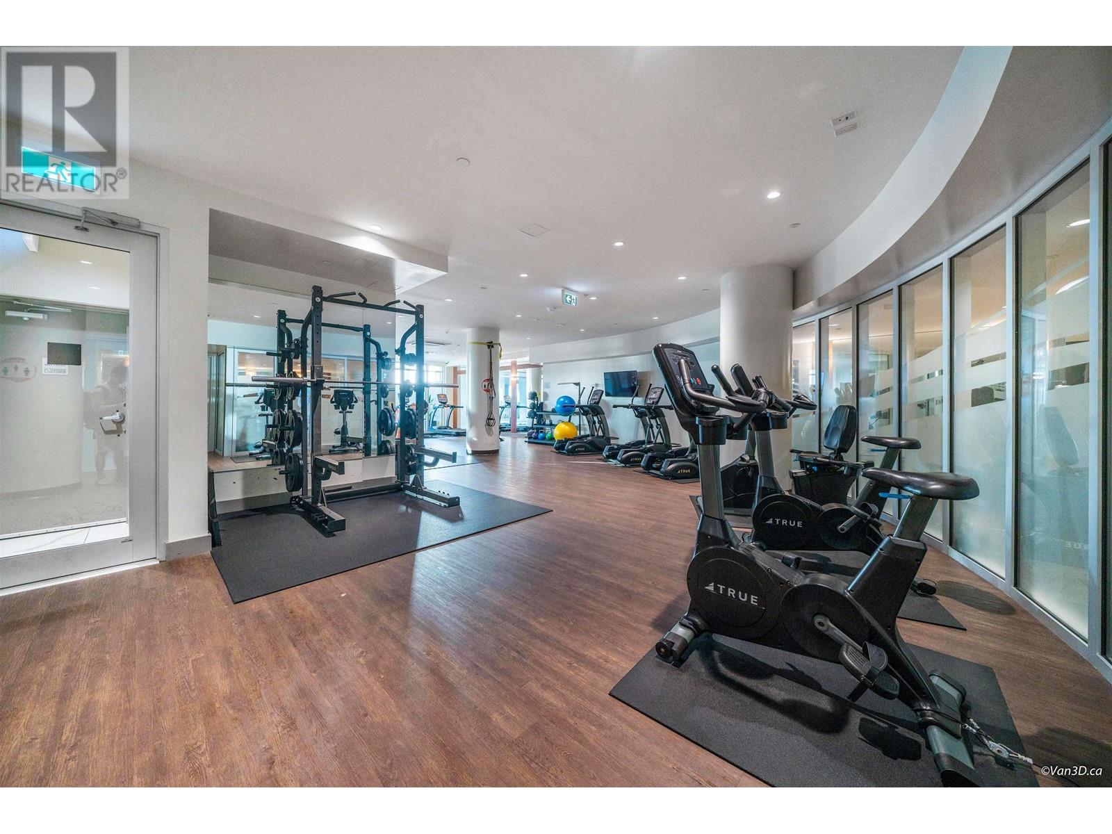 Listing Picture 29 of 29 : 2706 1788 GILMORE STREET, Burnaby / 本拿比 - 魯藝地產 Yvonne Lu Group - MLS Medallion Club Member