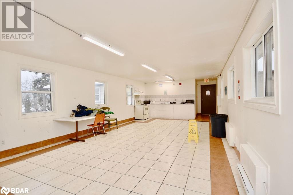 24 North Street, Barrie, Ontario  L4M 2R9 - Photo 11 - 40676440