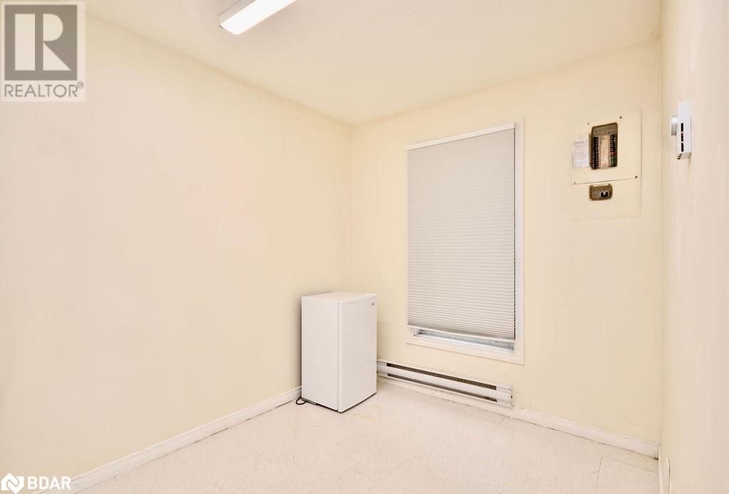 24 North Street, Barrie, Ontario  L4M 2R9 - Photo 16 - 40676440