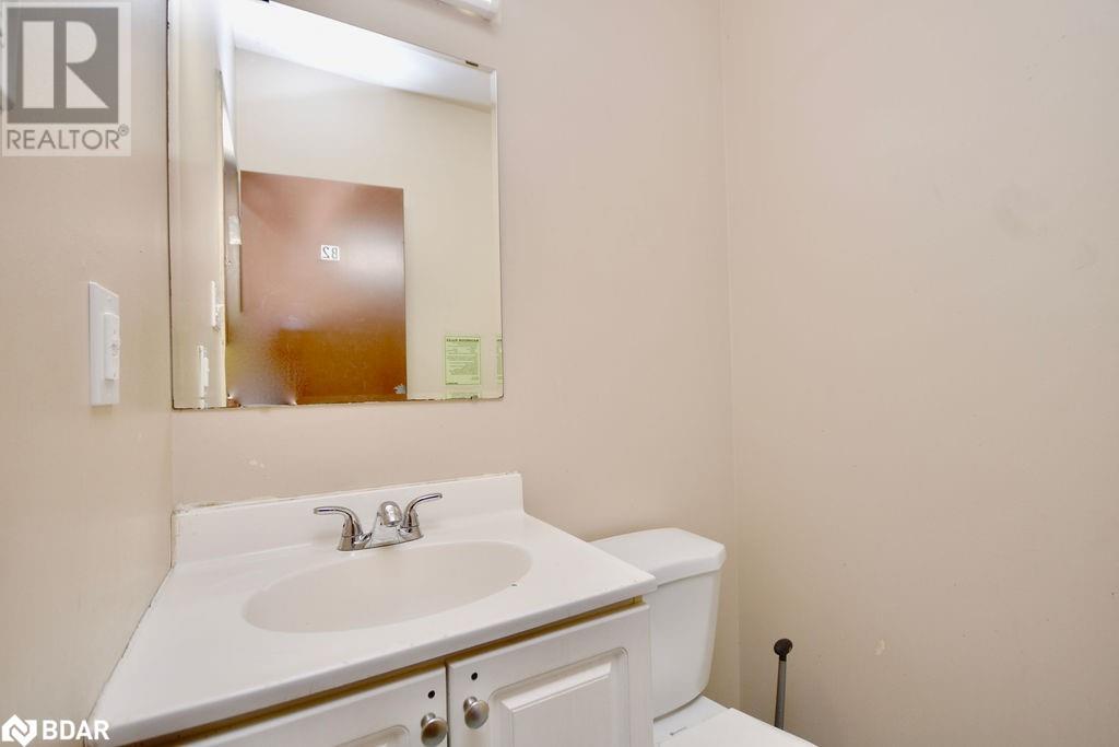 24 North Street, Barrie, Ontario  L4M 2R9 - Photo 28 - 40676440