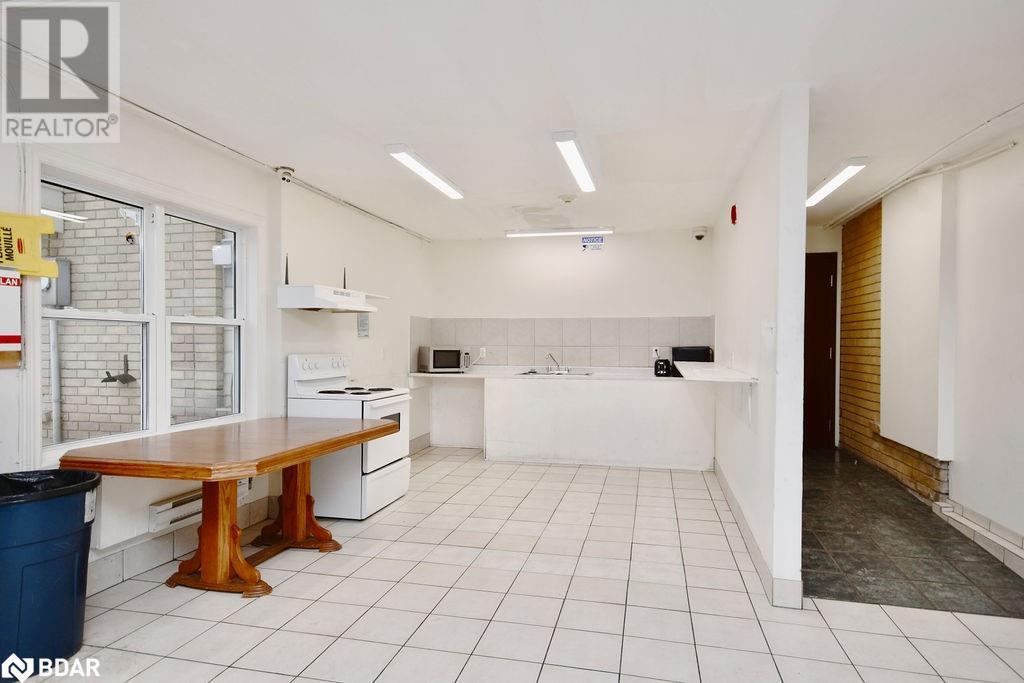 24 North Street, Barrie, Ontario  L4M 2R9 - Photo 31 - 40676440