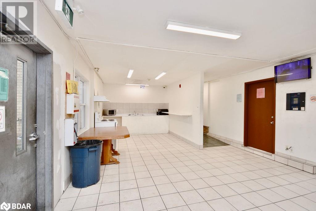 24 North Street, Barrie, Ontario  L4M 2R9 - Photo 33 - 40676440