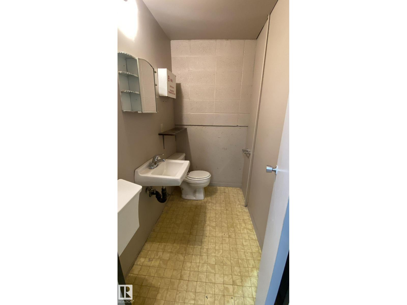 25 Chisholm Av, St. Albert, Alberta  T8N 5A5 - Photo 7 - E4365046