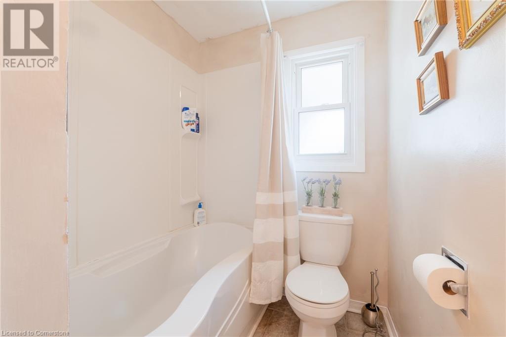 325 Simpson Avenue, Welland, Ontario  L3B 4Y7 - Photo 15 - 40676901